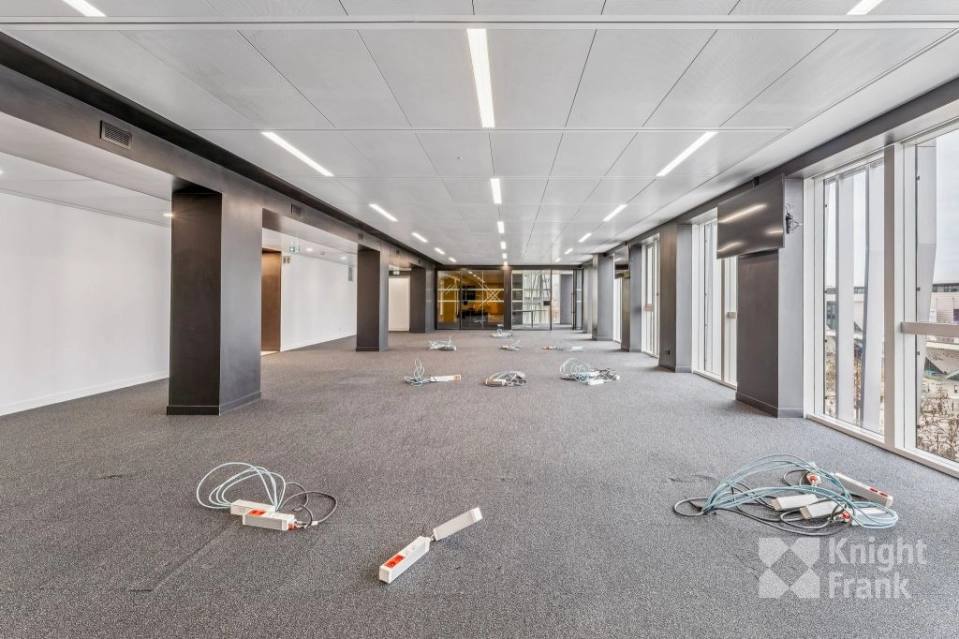 location bureaux Paris-16 de 856 m²- Photo4