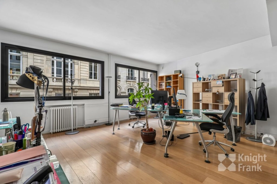 location bureaux Paris-16 de 160 m²- Photo4