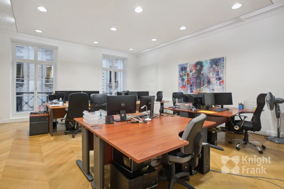 location bureaux Paris-2 de 134 m²- Photo4