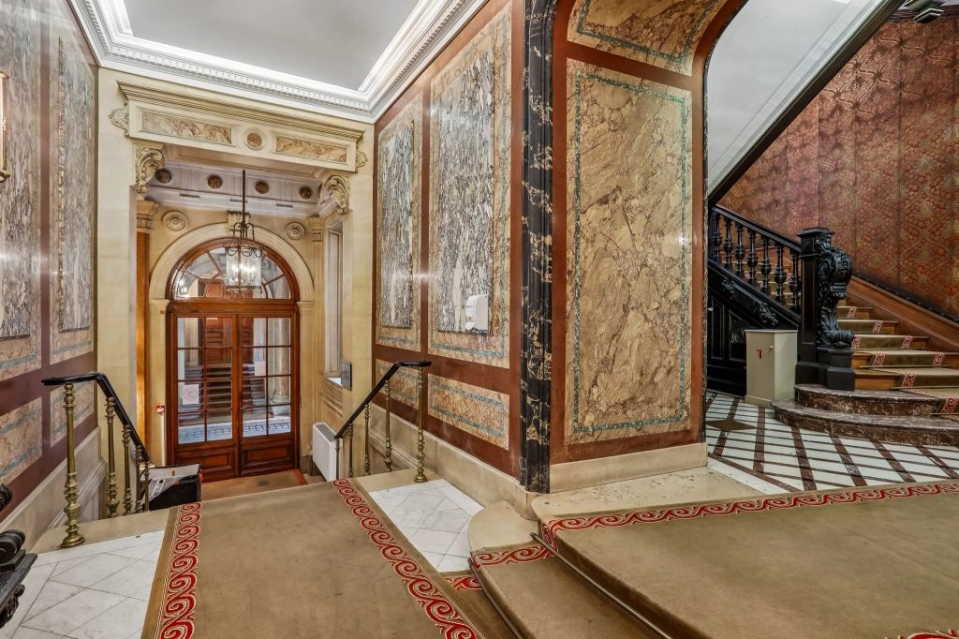 location bureaux Paris-8 de 172 m²- Photo4