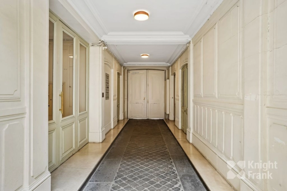 location bureaux Paris-8 de 48 m²- Photo4