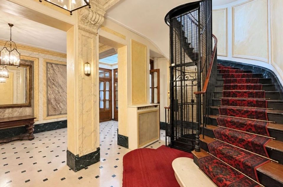 location bureaux Paris-8 de 168 m²- Photo4
