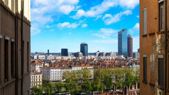 Vignette de l'article : Le marché lyonnais des bureaux marque le pas