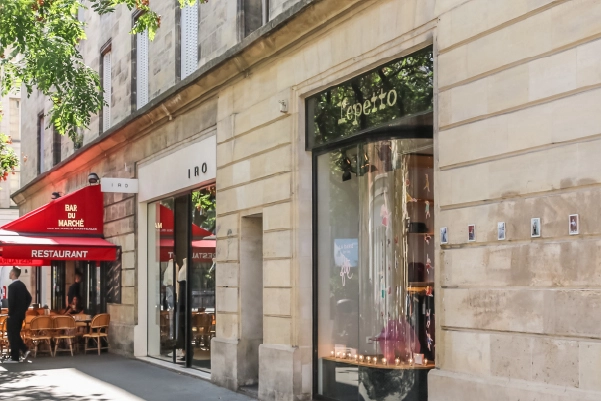 vignette de l'étude : L'essentiel du marché des commerces | 2S 2023
